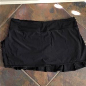 Lulu Lemon Rival Pace skirt regular size 12